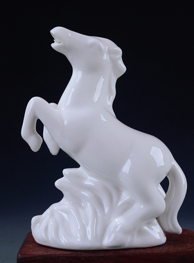 运势如虹白色开业生日商务陶瓷牛