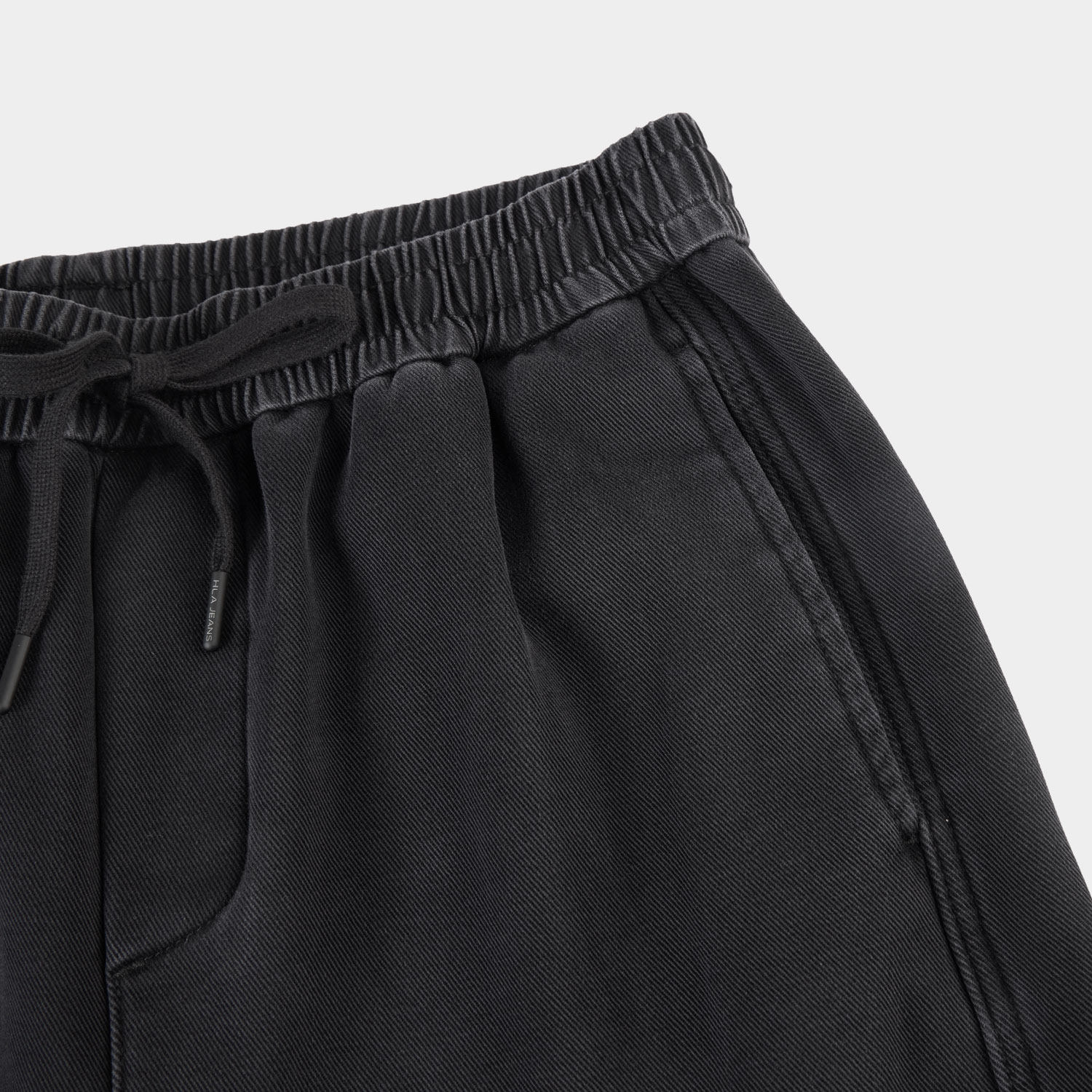 海澜之家旗下黑鲸松紧裤腰牛仔裤男2025年冬季新品加绒男裤弯刀裤