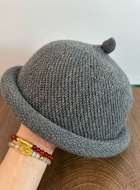 Men's and Women'sKnitted Melon Skin Hats Casual Berets Comfo