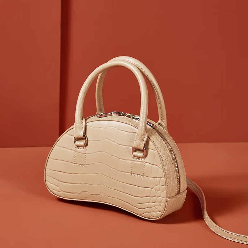 宫帛2020夏季新款潮时尚休闲包包 宫帛女士包袋