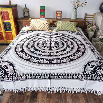 ຜ້າປູບ່ອນນອນຝ້າຍ tapestry curtain ປະຕູ curtain ຝາ tapestry ຜ້າຕົບແຕ່ງຫ້ອງນັ່ງຫຼິ້ນ sofa towel ສີດໍາແລະສີຂາວ mandala