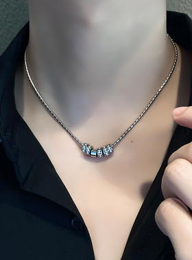 项链男士轻奢高级感锁骨链短款