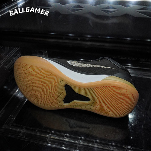 成都1仓 Nike Kobe AD 科比 系带 减震防滑 中帮 实战篮球鞋 男款 - 图2