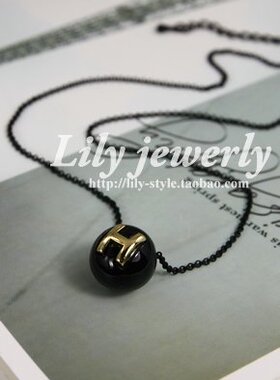 经典款生日镂空吊坠项链