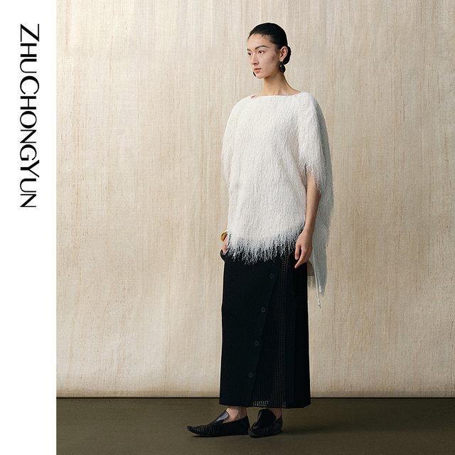 ZHUCHONGYUN2025 Spring New Snow White Romantic Tassel Large Round Neck Loose Straight Half-Sleeved Top