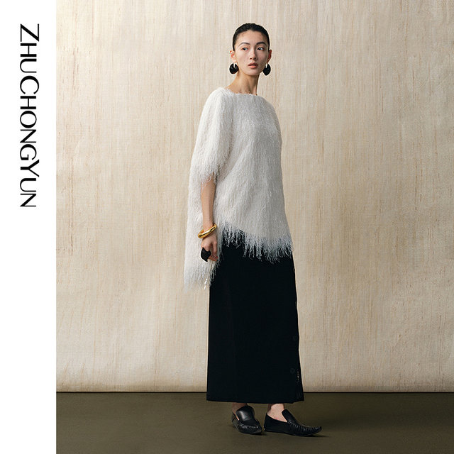 ZHUCHONGYUN2025 Spring New Snow White Romantic Tassel Large Round Neck Loose Straight Half-Sleeved Top