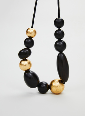 ZHUCHONGYUN冬季异形乌木珠金色贴箔串珠项链