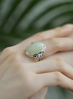 出水芙蓉 荷花戒指女新款中式复古做旧仿和田玉活口指环国潮饰品