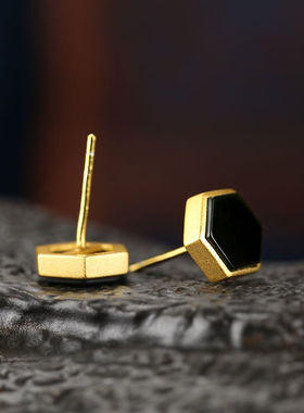 复古做旧黑金六角耳钉女文艺时尚百搭六边形黑色耳环简约精致耳饰