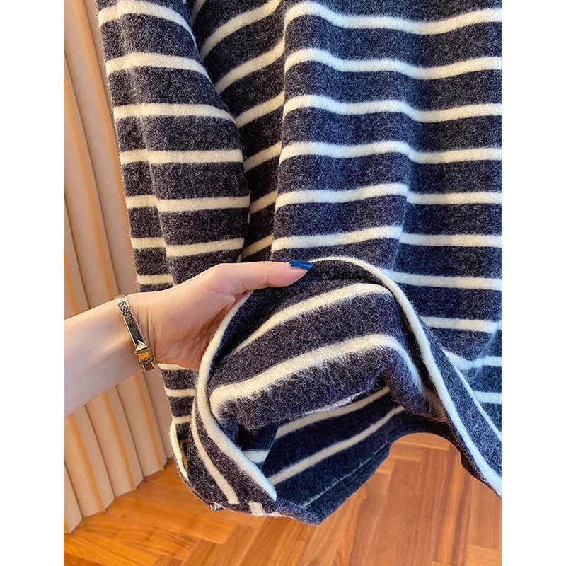 外贸出口余单高级感刺绣撞色条纹加绒磨毛长袖打底衫女冬软糯上衣,淘宝优惠券,粉丝福利购,淘宝优惠卷