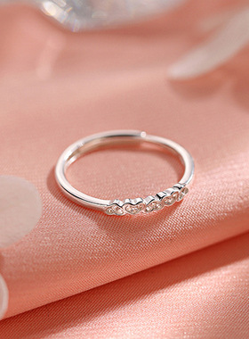 新款爱心戒指轻奢镶心形细圈指环