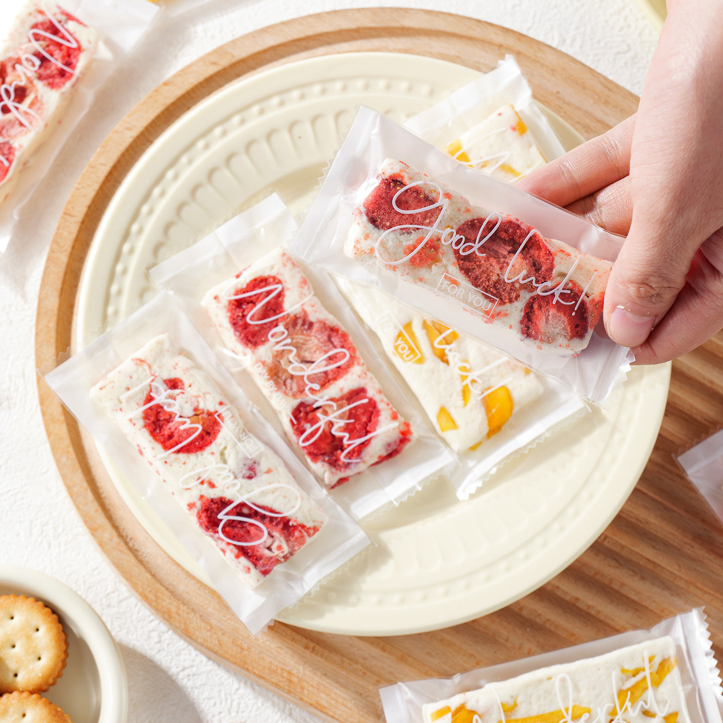 网红芒果奶糕包装袋蛋卷奶酥机封袋草莓奶枣牛轧糖果透明纸烘焙子,淘宝优惠券,粉丝福利购,淘宝优惠卷