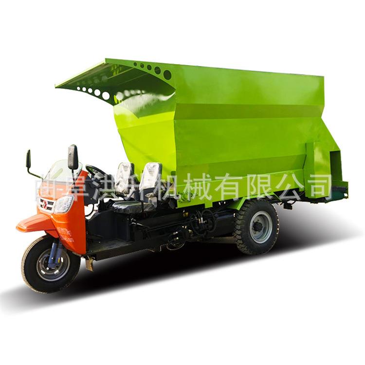 牛羊养殖饲料抛草机全自动双侧出料撒料车5立方饲草投料车 - 图2