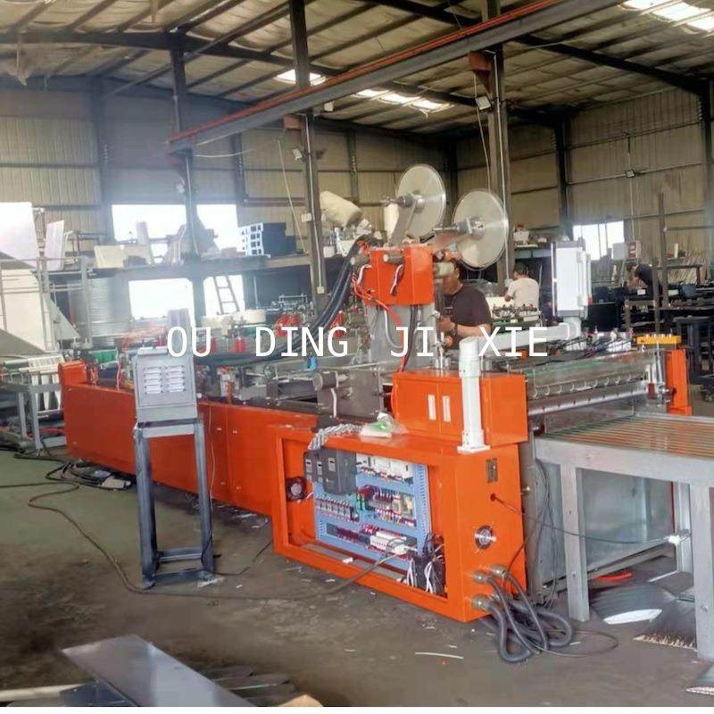 生产餐饮折口贴胶保温袋制袋机水果保温袋设备铝箔保鲜冰袋机器,淘宝优惠券,粉丝福利购,淘宝优惠卷