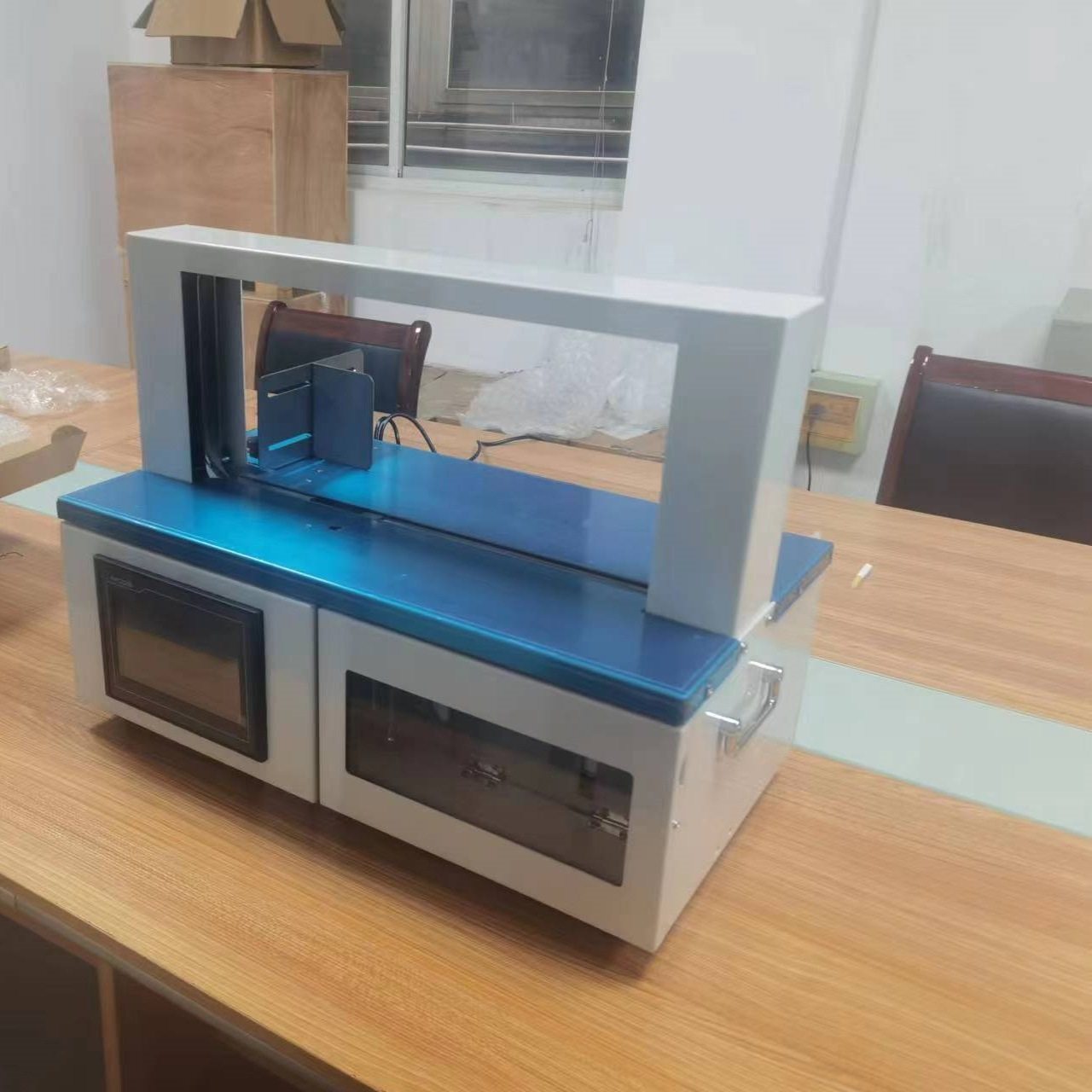 台式书籍报刊捆扎机 小型说明书自动束带机 商场蔬菜自动捆扎设备,淘宝优惠券,粉丝福利购,淘宝优惠卷