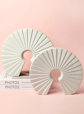 现代简约创意黑白色扇形摆件新中式样板房售楼处装饰品电视柜摆设