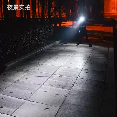 Universal mountain bike, front headlights charging, flashlight, megaphone