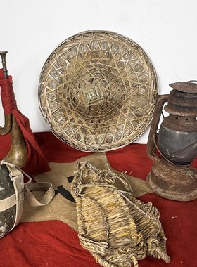 红色文化老物件工农冲锋号老式煤油灯草鞋斗笠影视R道具抗战革命