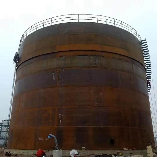 Stainless steel fermentation tank vacuum water diversion and water storage tank Large industrial oil storage tank vertical and horizontal storage tank manufacturer