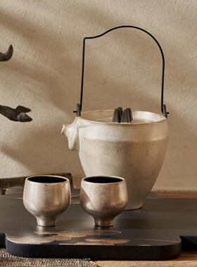 中世纪风格客厅氛围美食艺术装饰品茶具托盘组合生活中心健康中心