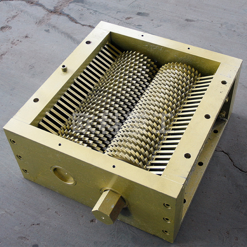 Double-shaft shredder, small shredder, domestic waste plastic shredder, chassis shredder, blades can be customized