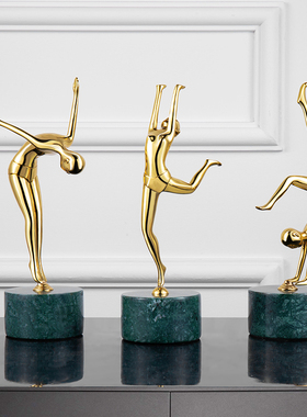 美式现代黄铜大理石运动员摆件创意客厅玄关N柜样板间艺术软装饰