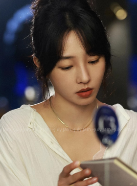 许我耀眼赵露思许妍同款叠戴蛇骨链女冬季法式轻奢小众高级感项链