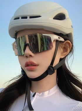 运动骑行眼镜徒步防风户外抗UV自行车大框变色太阳眼镜雪太阳护目