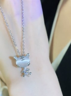 本命年女属虎秋冬毛衣链女2021年新款潮长款气质项链过年配饰装饰