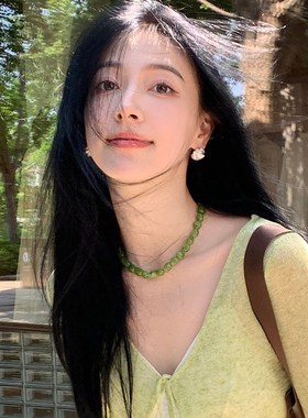 超显白~牛油果绿色串珠项链简约高级百搭气质颈链2024新款锁骨链