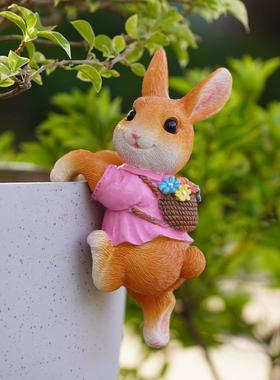 卡通兔子花盆挂件鱼缸边悬挂摆件花园庭院阳台攀爬花缸造景装饰品