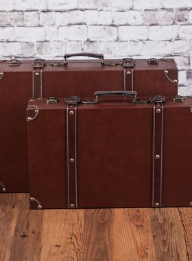 婚纱影楼摄影道具外景拍照橱窗摆件复古手提箱子老式木箱仿古皮箱