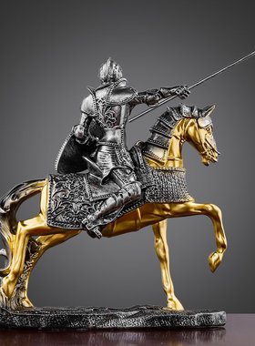 现货 北欧胜利骑士创意树脂工艺品办公室装饰复古盔甲骑士摆件