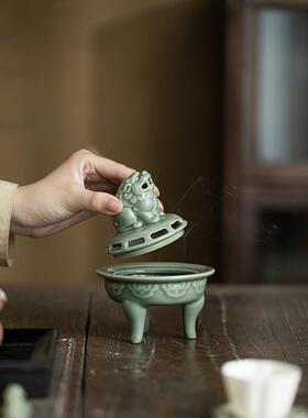 陶瓷鼎式香炉创意摆件 熏香器具三足盘香香炉 焚香器皿檀香薰香炉