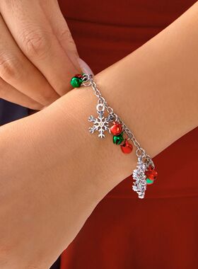 Chistmas Glitte Snowflake Bell Pendant Bacelet fo Women