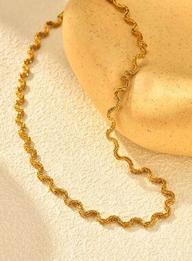 Stainless Steel Chic Wave Chain Necklace fo Women, High