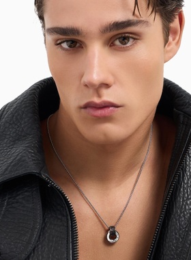 阿玛尼男士双环相扣字母潮流项链