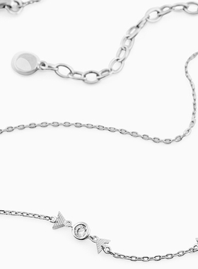 阿玛尼女士素雅银质锆石串联项链