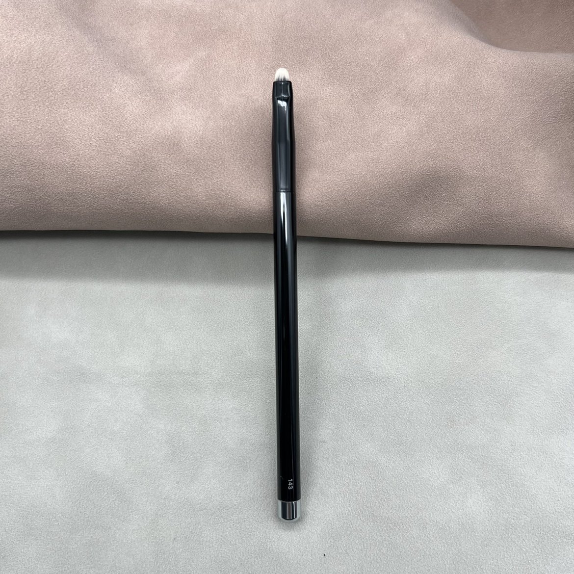 做工一般！但刷型很棒！巨小门牙刷细节刷巨薄眼线刷 开眼头刷D86,淘宝优惠券,粉丝福利购,淘宝优惠卷