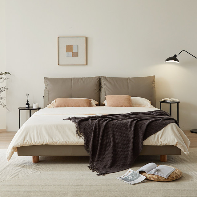 Italian minimalist leather bed modern top layer cowhide master bedroom bed 1.8x2m small apartment large bed double soft bag bed
