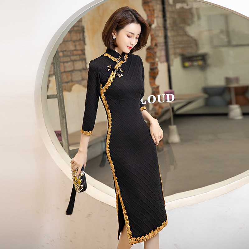 2021年新款年轻款改良秋冬高档旗袍 丹瑞诗旗袍