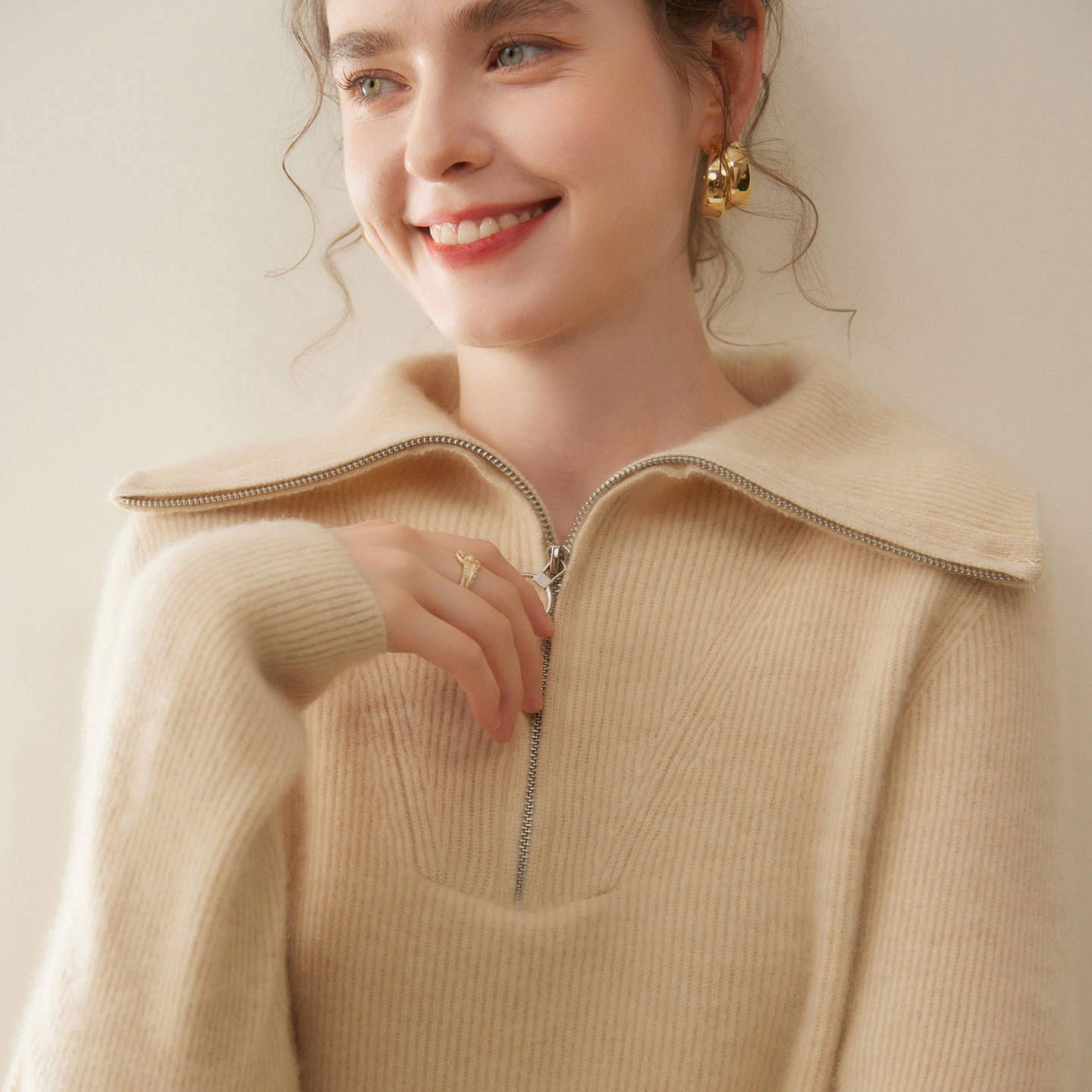 翻领拉链山羊绒衫女针织毛衣2025秋冬慵懒风宽松纯色羊绒打底衫,淘宝优惠券,粉丝福利购,淘宝优惠卷