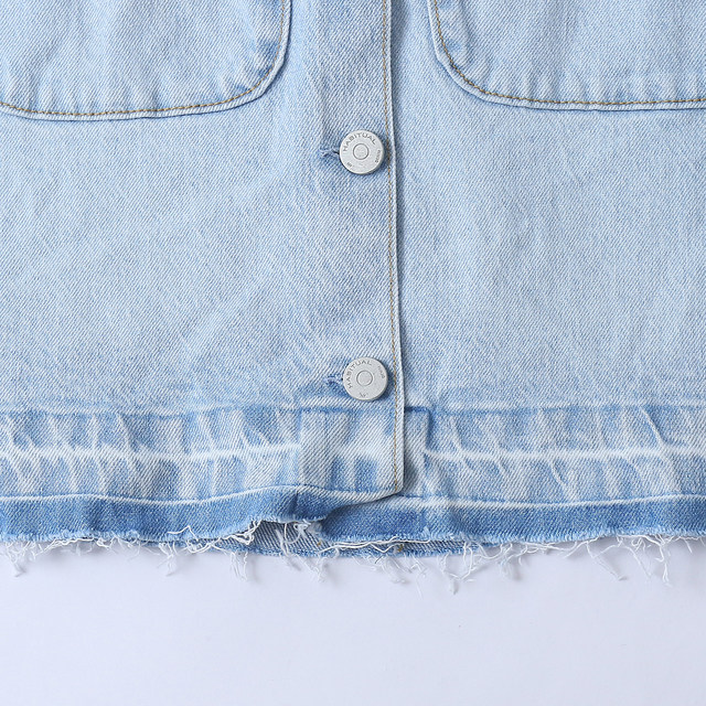 ເສື້ອຍືດແຂນສັ້ນ denim ຂອບດິບ