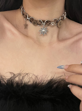 小众豹纹毛绒太阳星星纽扣项链女