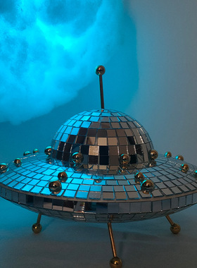 独立站新品 Disco飞碟摆件 复古迪斯科摆件 圣诞节家居桌面装饰品