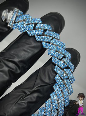 浅海蓝宝石镶嵌古巴链条形状项链