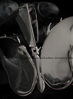 骷髅蝴蝶欧美满钻镶嵌吊坠项链