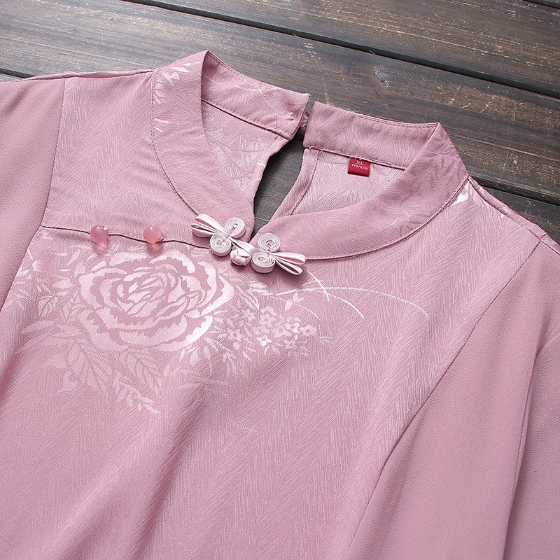  茉她女装中老年女装