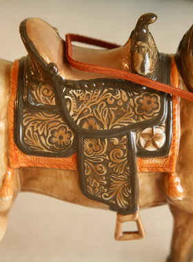 方亚品牌马到成功陶瓷玄关电视柜