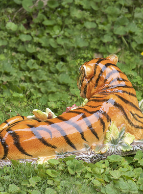 虎啸山河办公室风水旺财生肖摆件